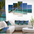 thumbnail image 1 of Palmier Courbé vers le Rivage Pittoresque - Œuvre d'Art Moderne sur Toile de Paysage Marin, 1 of 3