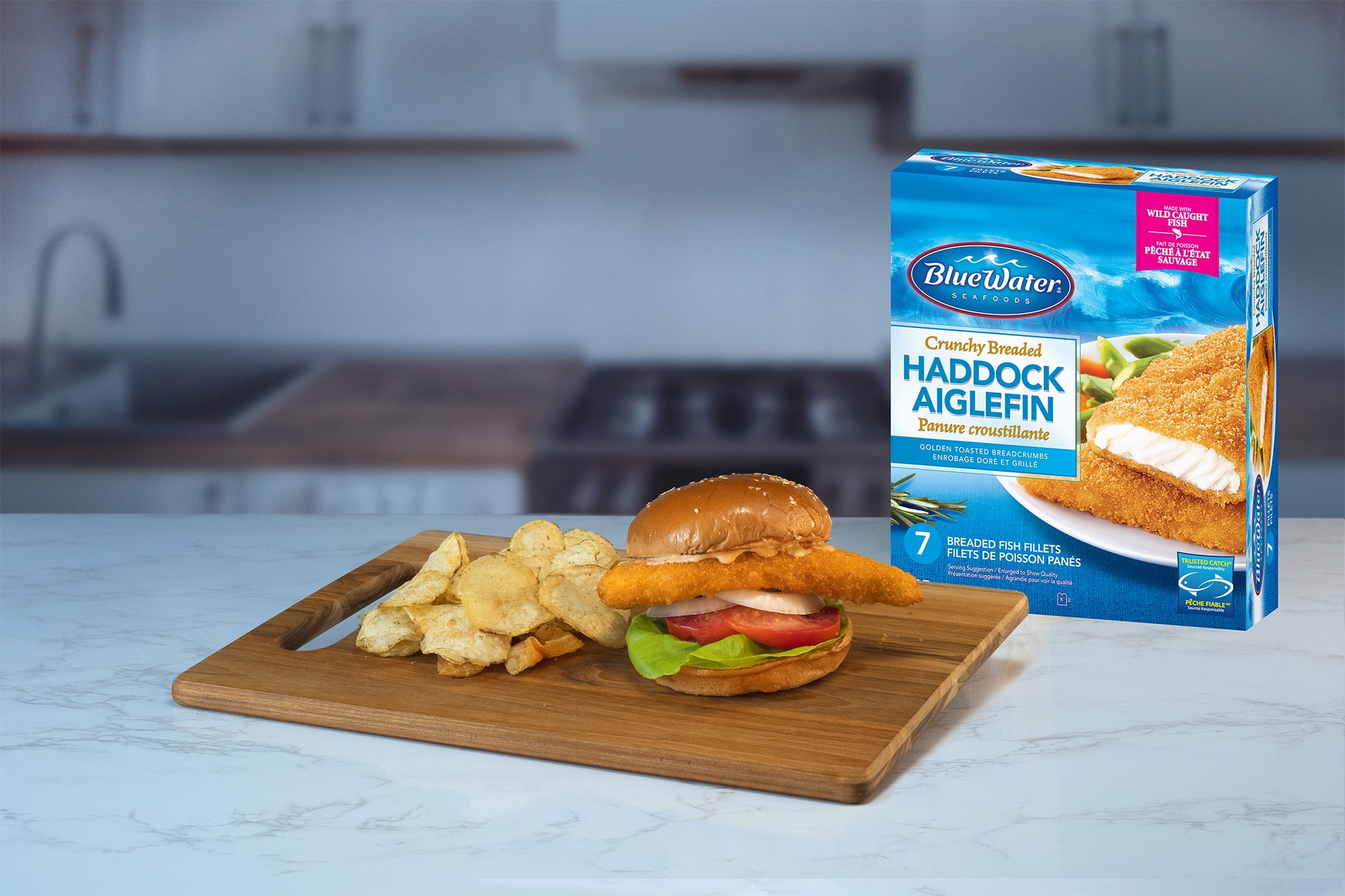 BlueWater Seafoods Crunchy Breaded Haddock, Wild Caught Haddock, Frozen, 7 Count, 525 g, Crunchy breaded haddock fillets