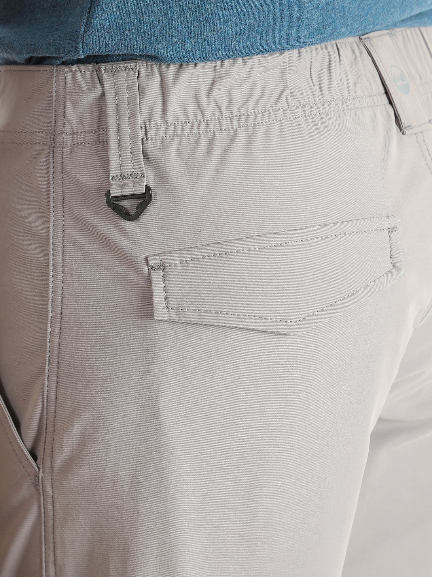 Wrangler Men's Outdoor Back Elastic Flat Front Shorts
