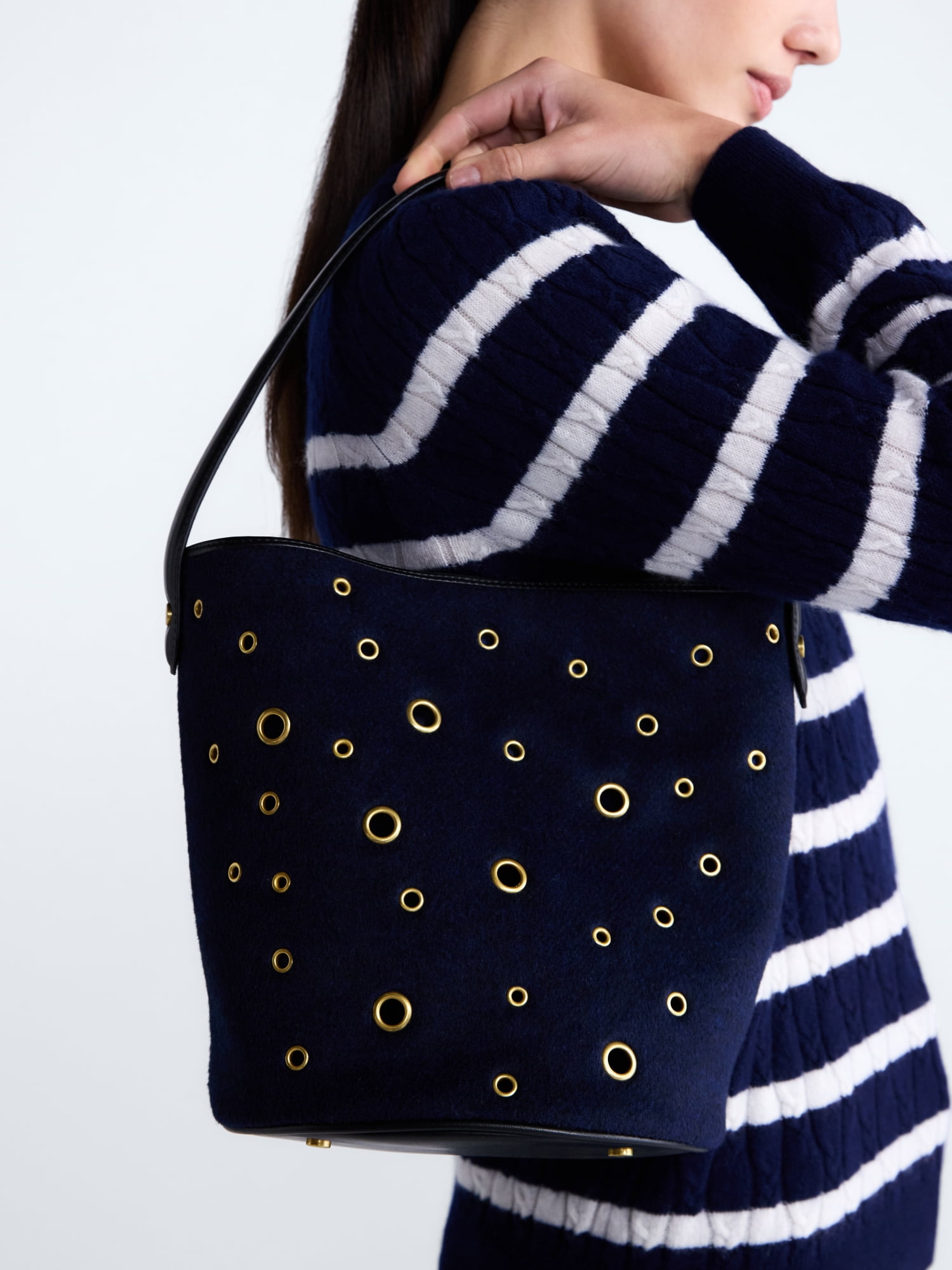 Free Assembly Women’s Grommet Bucket Bag, Navy