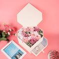 thumbnail image 4 of Caja con cajones hecha a mano en color rosa, set de regalo romántico con forma de corazón y jabón de rosas, 4 of 8