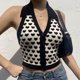 thumbnail image 2 of Top de verano para mujer, camiseta sin mangas con cuello Halter de punto con estampado de corazón y una hilera de botones, camiseta sin mangas con cuello vuelto para mujer, 2 of 4