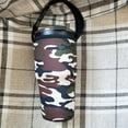 thumbnail image 2 of Funda de Neopreno para Botella de Agua - Soporte de Tapa de Enfriador de Botella Portátil con Hebilla de Correa para Botella de Cerveza, Bebidas Camuflaje Macarena Bolsa para portavasos, 2 of 8