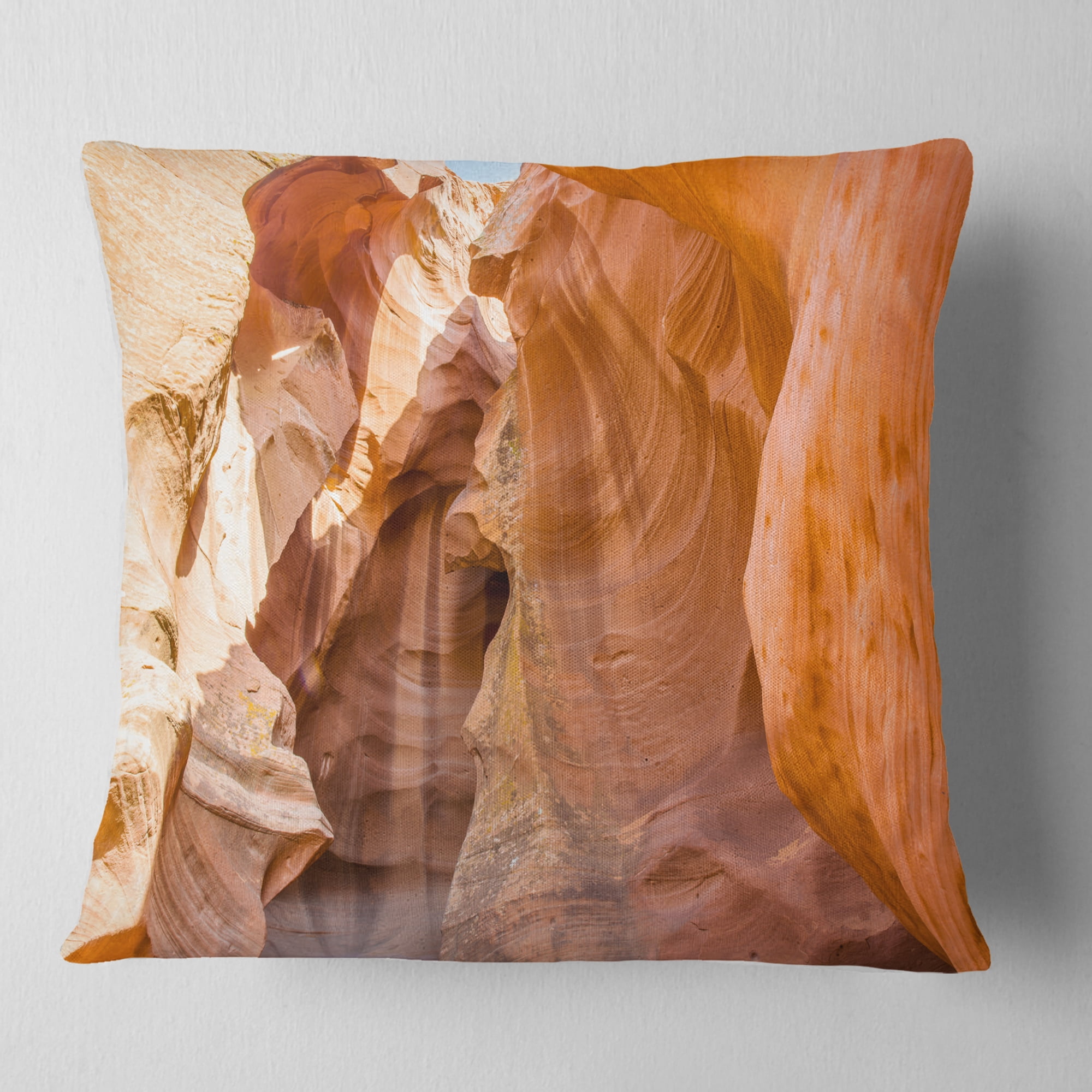 Designart Antelope Canyon Sandstone - Landscape Photo Throw Pillow - 16x16