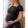 thumbnail image 3 of - Paquete de 4 camisas de mernidad para mujer, cuello redondo, playera de mernidad de manga corta, casual, playera de algodón fruncida, ropa de embarazo, 3 of 5