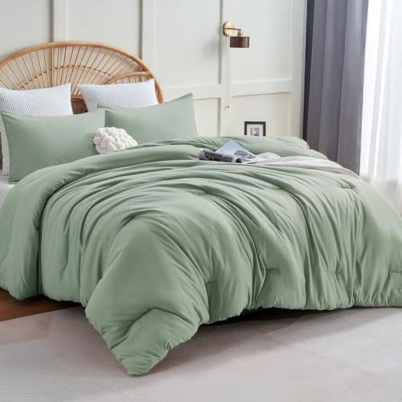 Cozylux Sage Green Comforter Set Full Size 3 Pieces Solid Breathable Quilted Style Bedding Sets Luxury Fluffy Soft Microfiber Comforter For All Season(1 Comforter & 2 Pillowcases)
