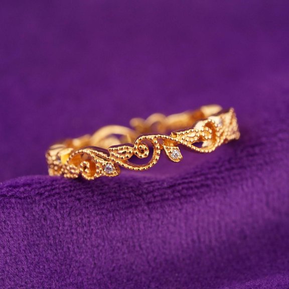 Hitanshu Jewels Vintage Leaf Pattern Band Ring for Women with CZ Accents in 14K Gold Finish Elegant Stackable Ring for Daily or Gift Wear