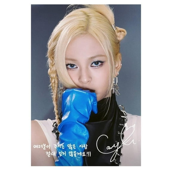 Babymonster Chiquita Signature Photo Music Poster K-Pop Home Decor For Living Room Aesthetic Kpop Female Girl Group