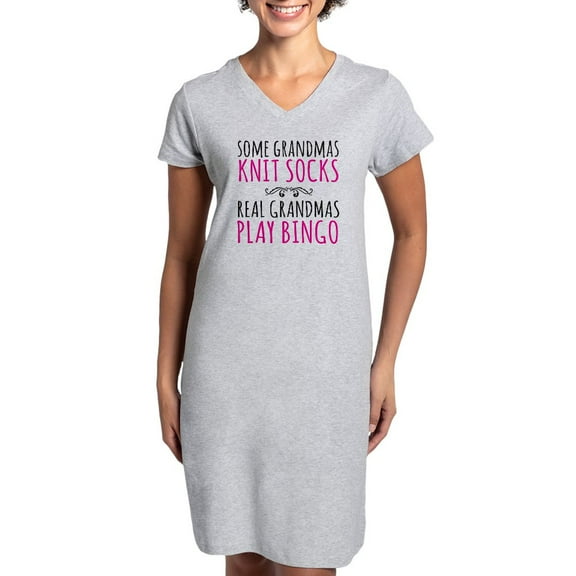 CafePress - Real Grandmas Play Bingo T Shirt - Women's Nightshirt