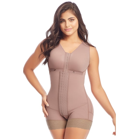 Delie by Fajas D'Prada Tummy Control Butt Lifter Boy Short Girdle with Row Hooks 009086