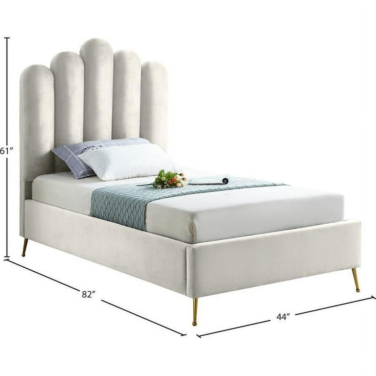 Meridian Furniture Lily Velvet King Bed Meridian Furniture Lily Velvet King Bed
