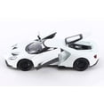 thumbnail image 2 of 2017 Ford GT, White - Welly 24082/4D - 1/24 Scale Diecast Model Toy Car, 2 of 2