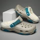 thumbnail image 1 of Nuevos zapatos de felpa cálidos y perforados para hombre, suela gruesa, informales, para el hogar, zapatillas de algodón EVA suaves y cómodas, regalo, 1 of 3