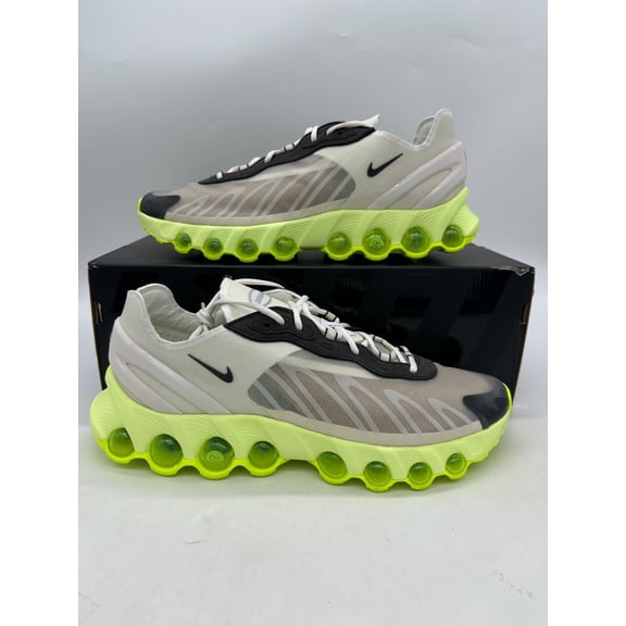 Nike Air Max DN8 Men's size 14 White Green Running Athletic Shoes IO4479 200