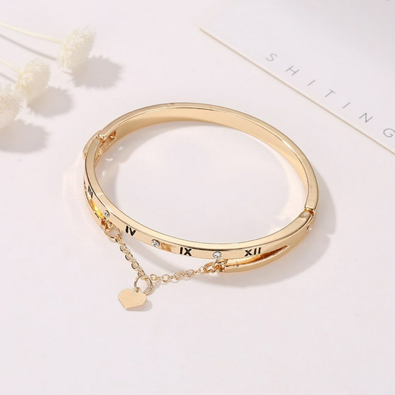 Bracelet with roman numerals and deals heart