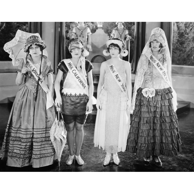 Film Still: Beauty Pageant. Poster Print by (24 x 36)