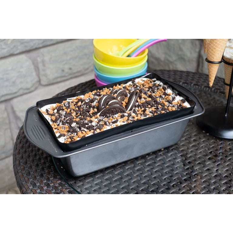 UNSTICK Reusable Nonstick Cake & Loaf Pan Liners (Set Of 2) - Heat Resistant To 500°F
