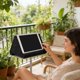 thumbnail image 5 of Cojín de lectura con soporte para tablet y teléfono | Soporte ajustable multiángulo | Cómodo cojín de algodón para leer, echar una siesta y usar dispositivos | Úselo en la cama, el sofá, 5 of 6
