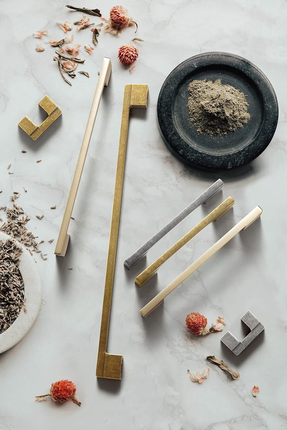 Goo-Ki 6-Pack 7.6''Hole Center Brushed Brass Zinc Alloy Solid Cabinet Handles Brushed Brass Drawer Handles