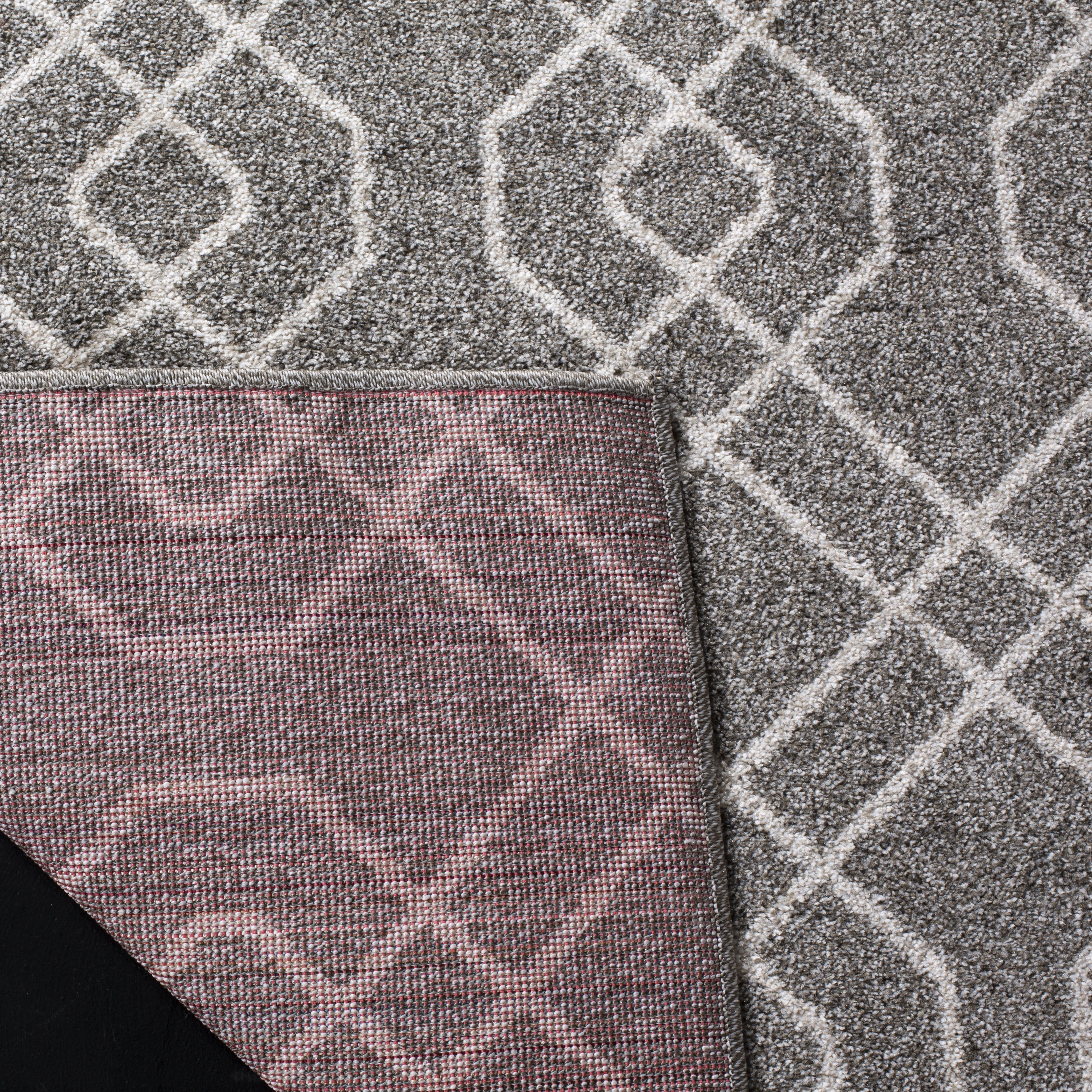 Safavieh Amherst Roseann Geometric Area Rug, Gray/Ivory, 8' x 10'