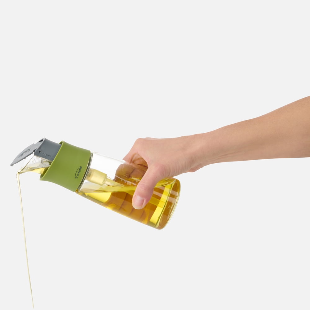 Trudeau Press & Measure Oil Bottle, Press & measure oil bottle