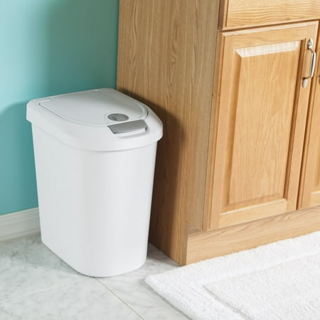 trash can with locking lid