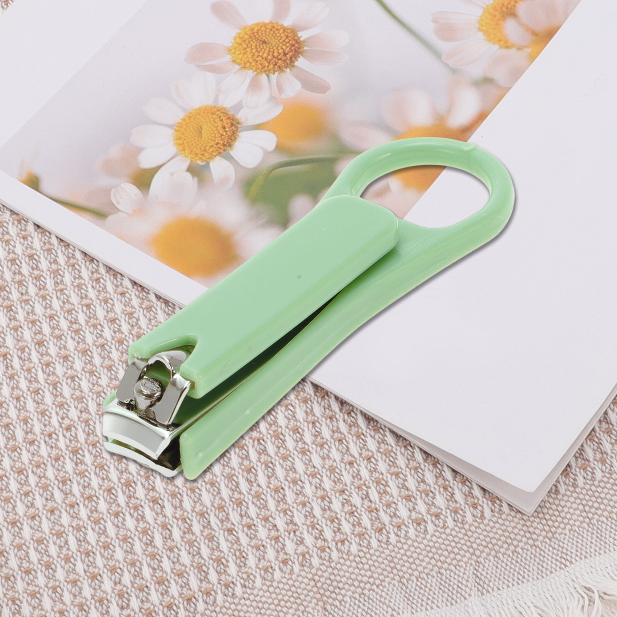 Unique Bargains Ergonomic Design Hangable Nail Clipper for Women and Men Green
