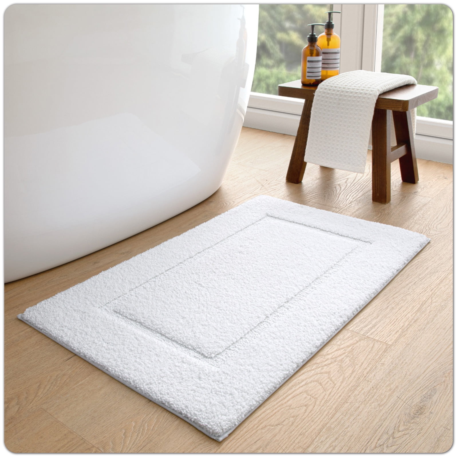 OEAKAY Soft and Plush Non-Slip White Microfiber Bath Rug, 24" x 16", Super Absorbent
