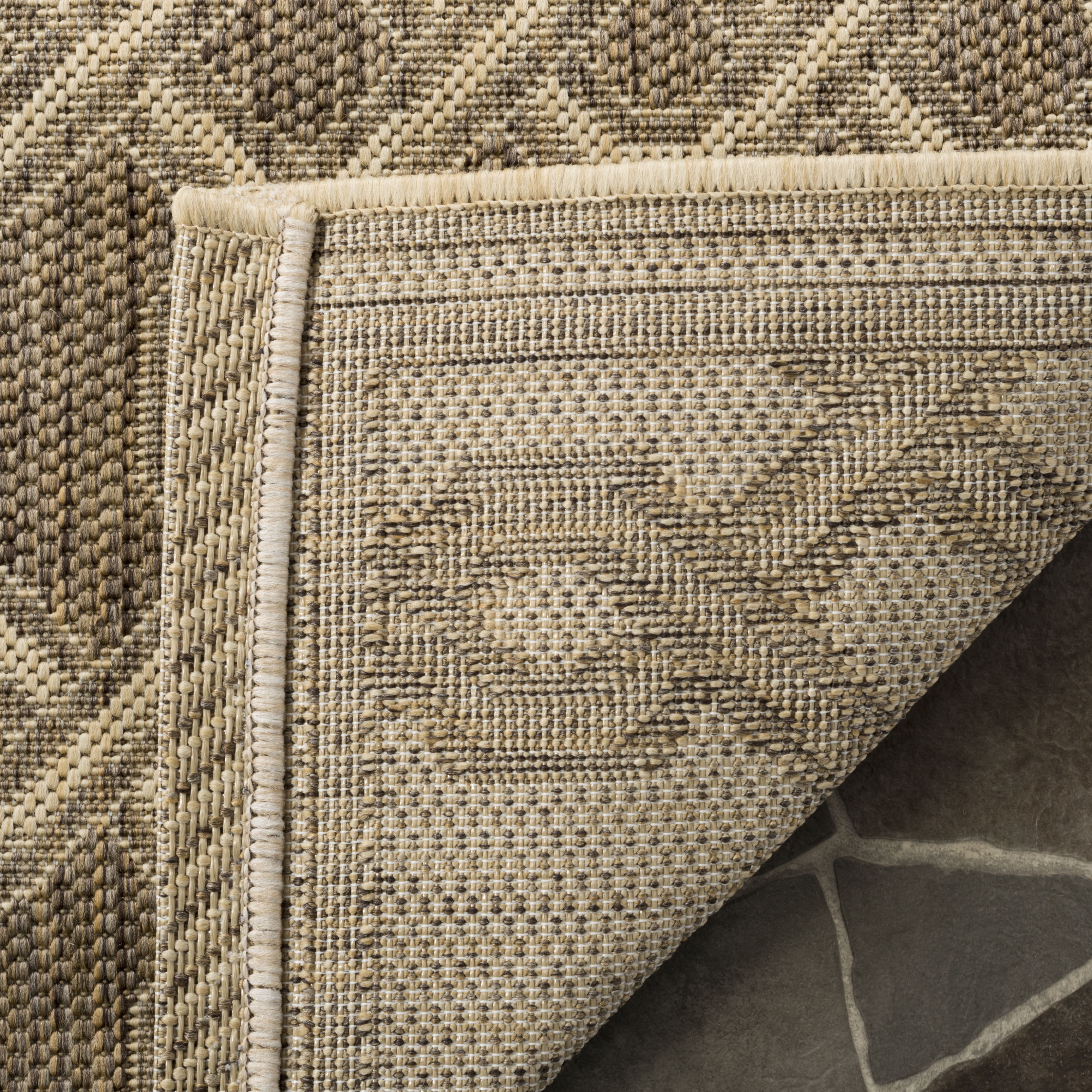Safavieh Martha Stewart Geometric Interlock Outdoor Area Rug