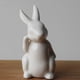 thumbnail image 2 of Figuritas de Conejo de Cerámica Bewildely Estilo Moderno Color Blanco, 2 of 6