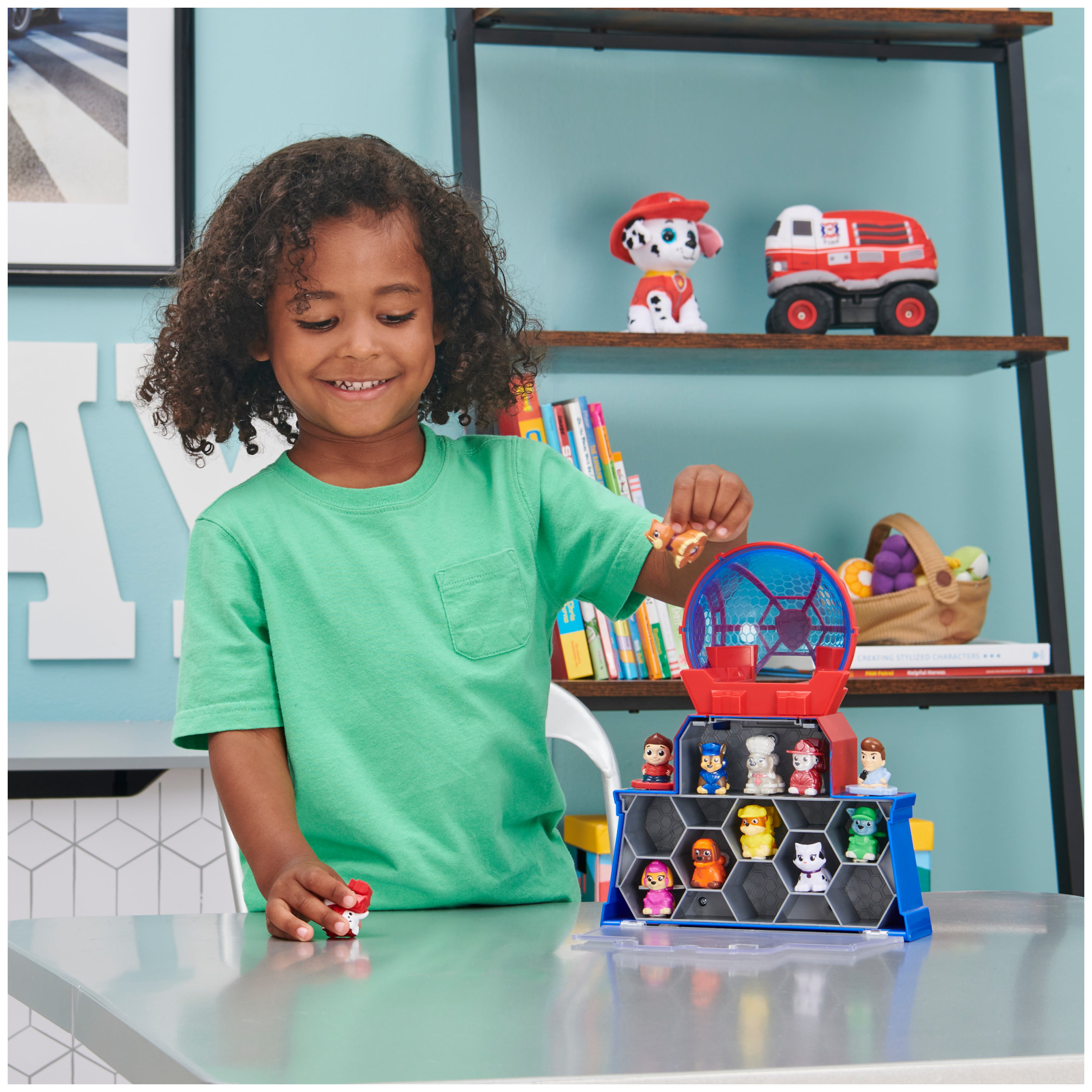 EXCLUSIVES PAW Patrol The Movie City Tower with 3 Toy Figures Micro Movers 