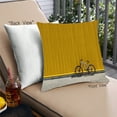 thumbnail image 1 of Ahgly Company Color Focus Yellow Coussin Décoratif d'Extérieur, 18 Po X 18 Po, 1 of 6