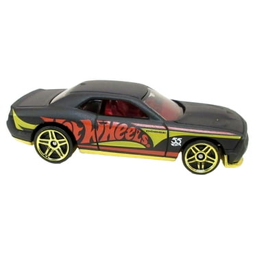 Hot Wheels HW 15 DODGE CHALLENGER SR #6/6 - 2023 55th Anniversary Black and Yellow pearl and Chrome