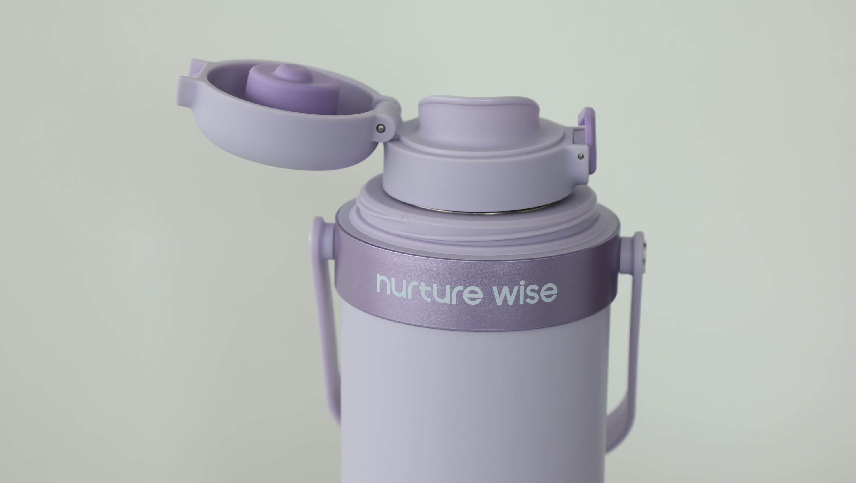 nurture wise Portable Bottle Warmer for Travel, Baby Milk Warmer with Fast Heating & Long Battery Life, 17 Ounces Large Capacity Bottle Warmer with Long-Lasting Keep Warm Function, Green