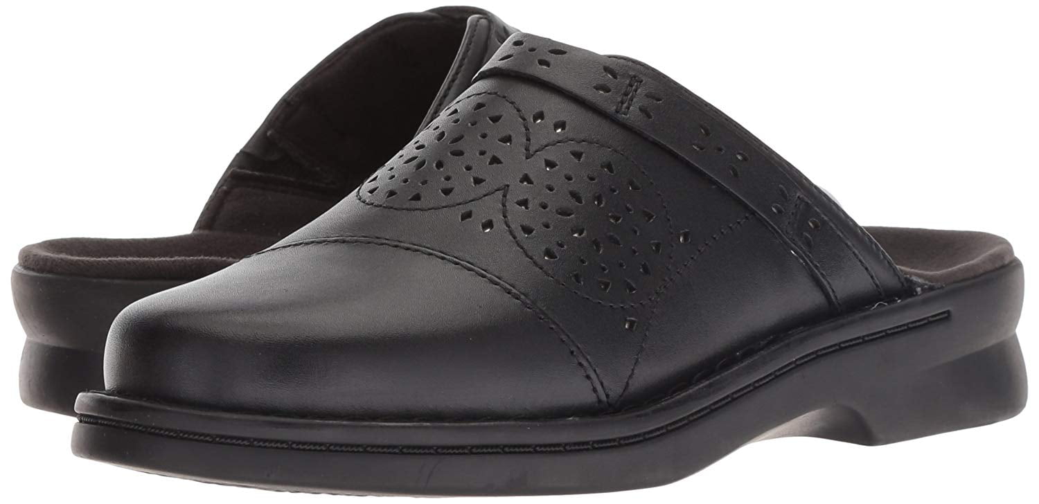 clarks unstructured clogs