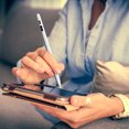 thumbnail image 1 of ¡Rebajas de Liquidación!, Lápiz óptico activo con pantalla de tubo Nixie, apto para iOS y Android, modo universal, 99 % de equipamiento, lápiz óptico para escribir y dibujar Akmoler, 1 of 9