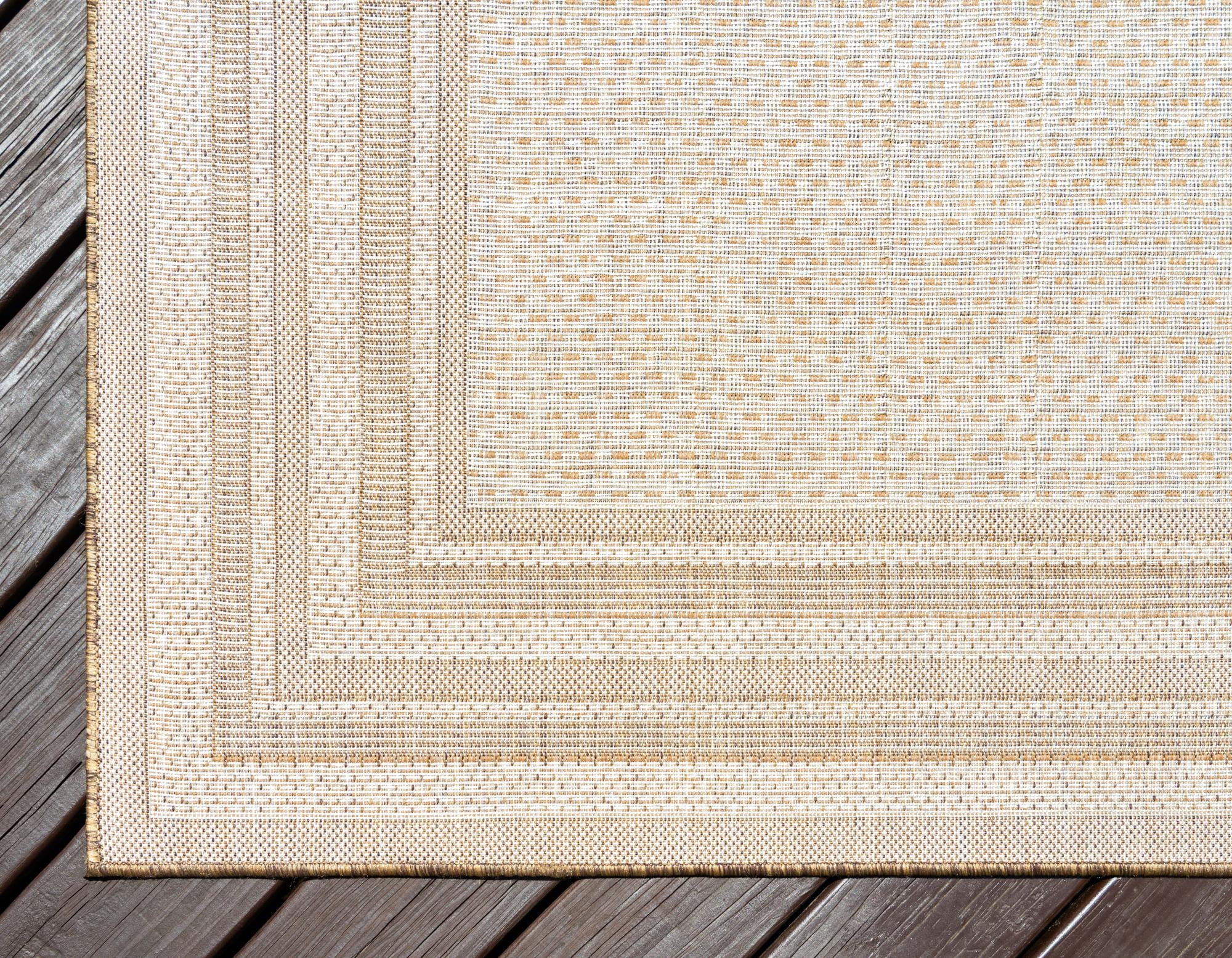 Unique Loom Outdoor Border Collection Area Rug - Multi Border (2' 2" x 3' Rectangle Tan/Light Brown)