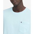 thumbnail image 3 of Camiseta Tommy Hilfiger de manga corta con cuello redondo y bolsillo para hombre, 3 of 6