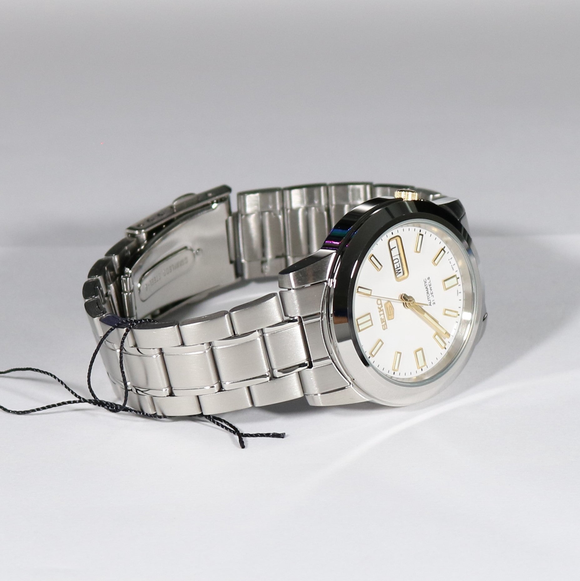 Seiko 5 Unisex Adult Automatic Stainless Steel Watch, White Dial