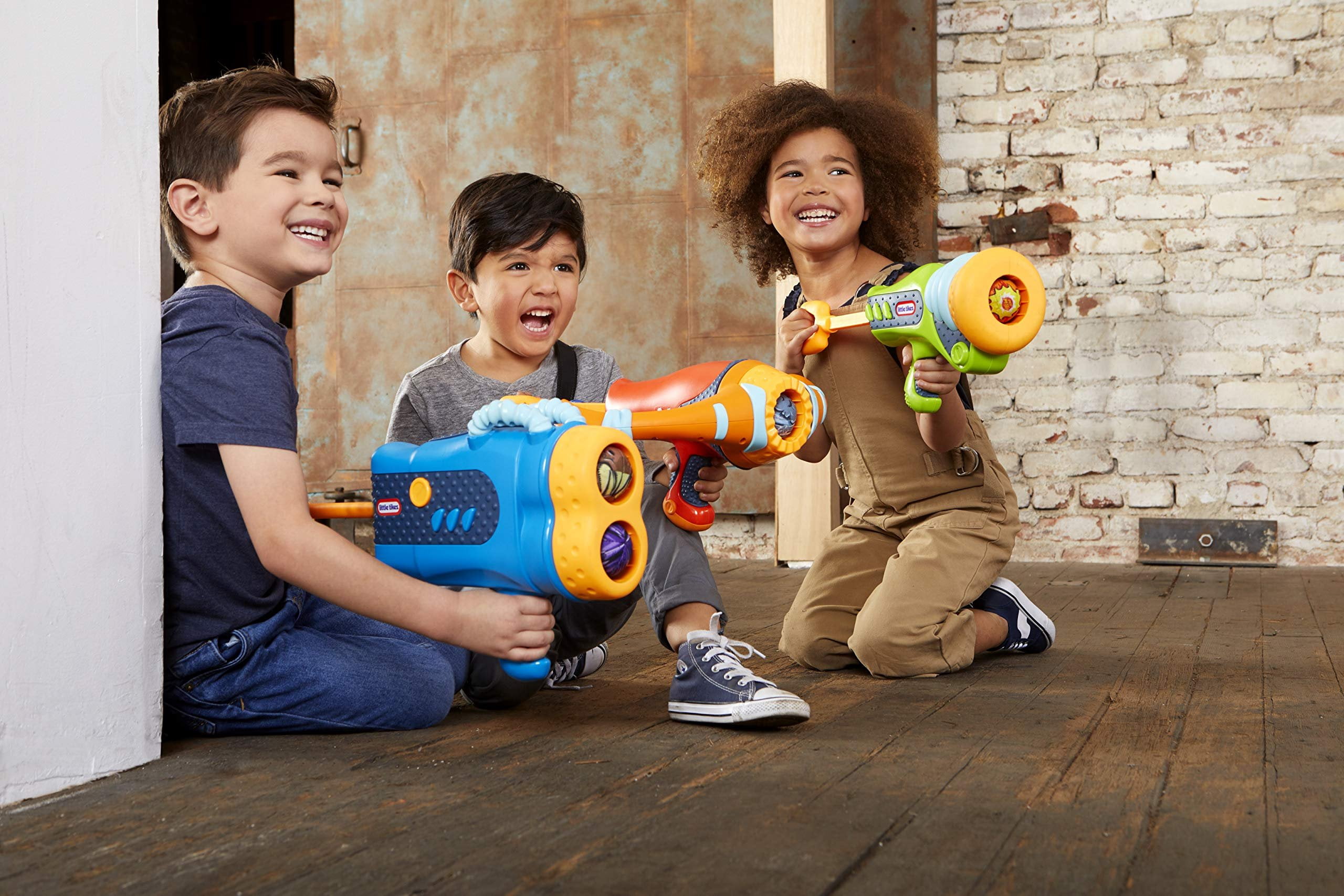 Mighty Blasters Boom Blaster Toy Blaster with 3 Soft Power Pods by Little Tikes