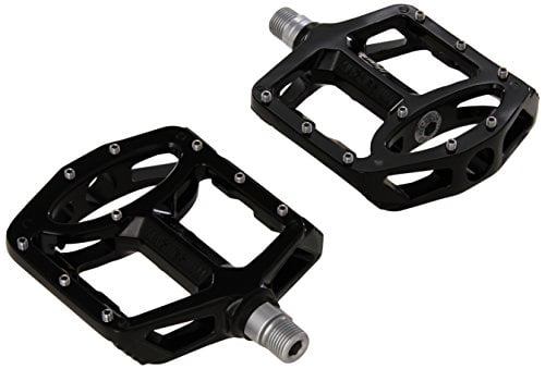 Wellgo MG-3 9//16/" Magnesium Pedal for MTB and Road Bike Black