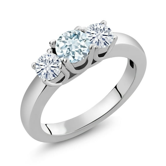 Gem Stone King 925 Sterling Silver 3-Stone Ring Round Sky Blue Aquamarine and Moissanite (0.96 Cttw, Size 6)