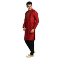 thumbnail image 4 of Saris and Things Ensemble Kurta Rouge Ritzy Sherwani - Tenue Ethnique Indienne pour Hommes. Ce Produit Est Fait sur Commande., 4 of 5