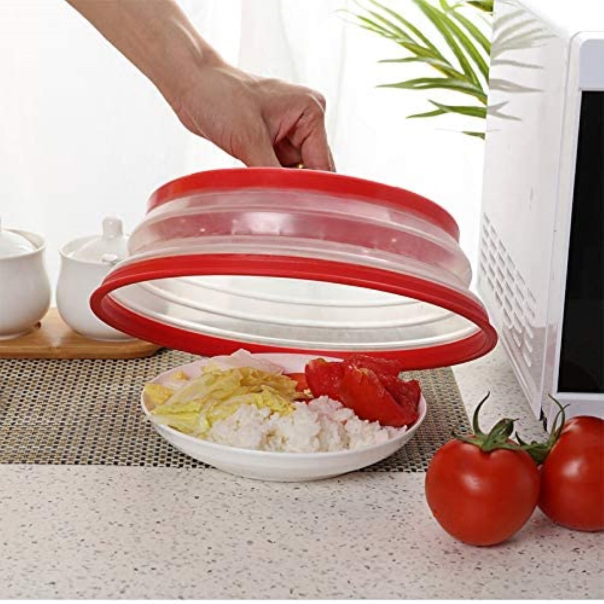 Microwave Plate Cover by Annaklin, Prevents Food Splatter, Collapsible  Microwave Cover for Food, Vented, BPA-Free & Non-Toxic, 10.5 Inch (Red)