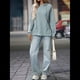 thumbnail image 4 of Sudadera con Capucha Extragrande para Mujer, Informal, de Larga, de Punto Gofre, con Cordón Ajustable, Abertura Lateral y Bolsillo. Verde L, 4 of 9