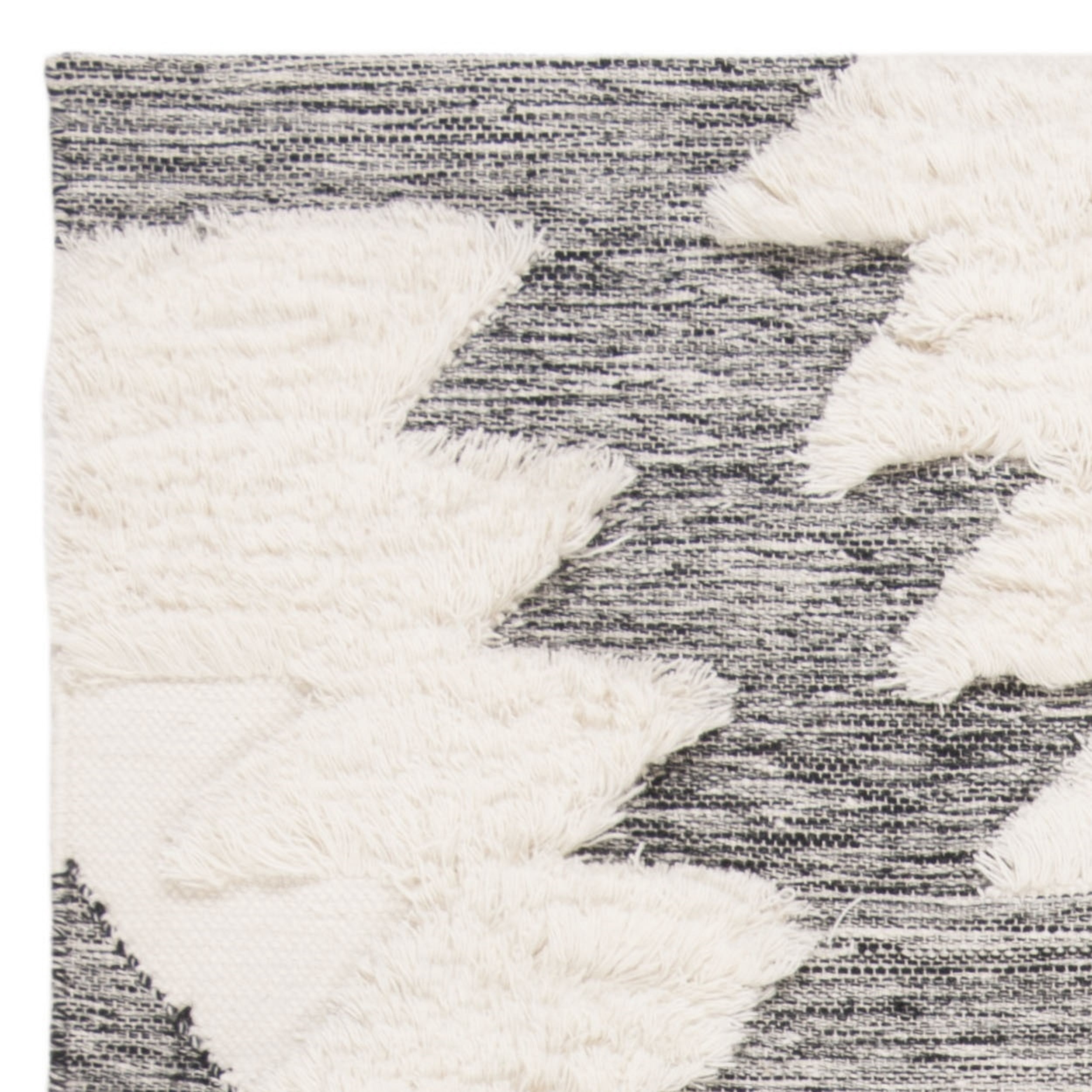 SAFAVIEH Kenya KNY452Z Handwoven Black / Ivory Rug