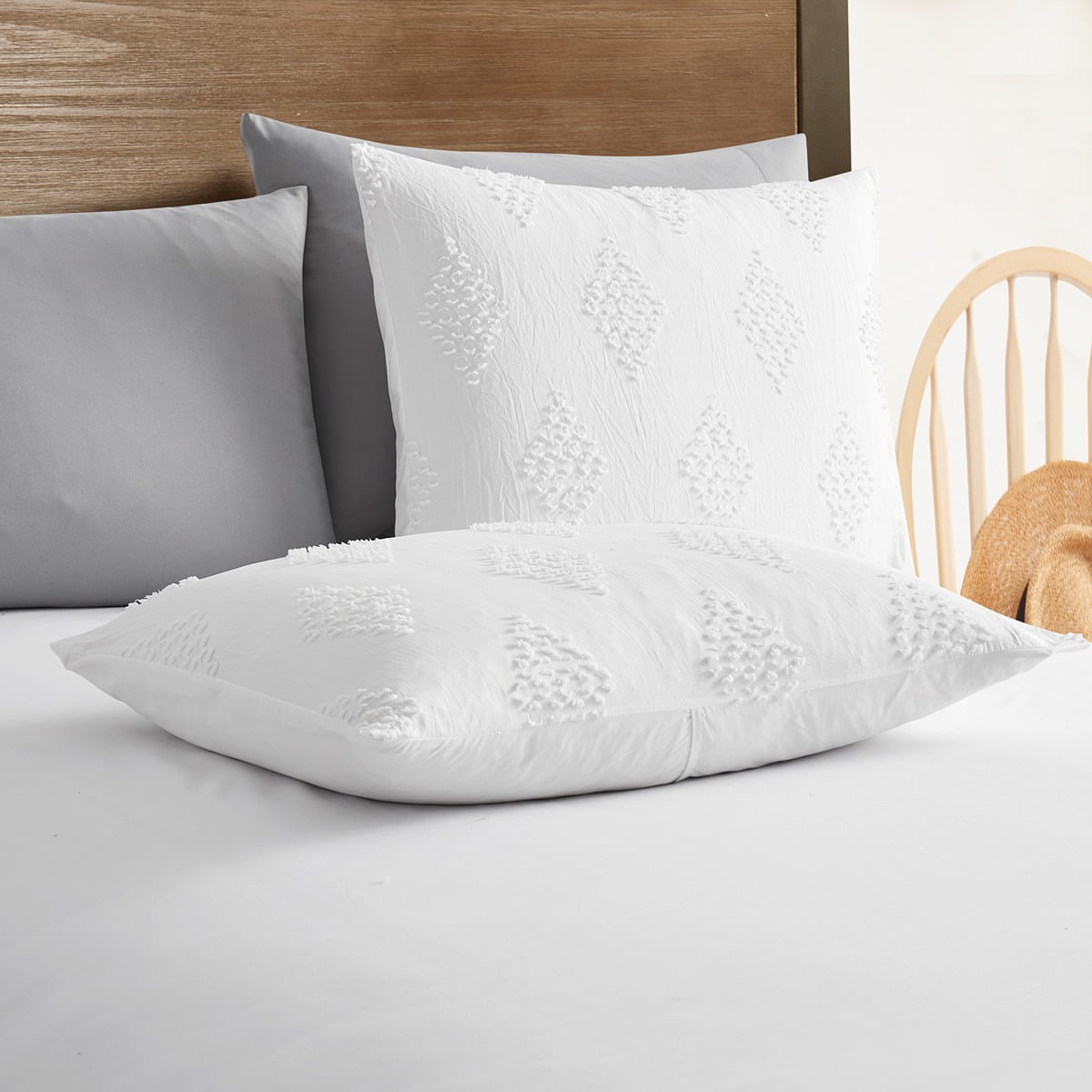 Nestl Boho 3 Piece Duvet Cover Set, Tufted Embroidery Double Brushed Duvet Cover with Button Closure with 2 Pillow Shams, Twin (68"x90") - White