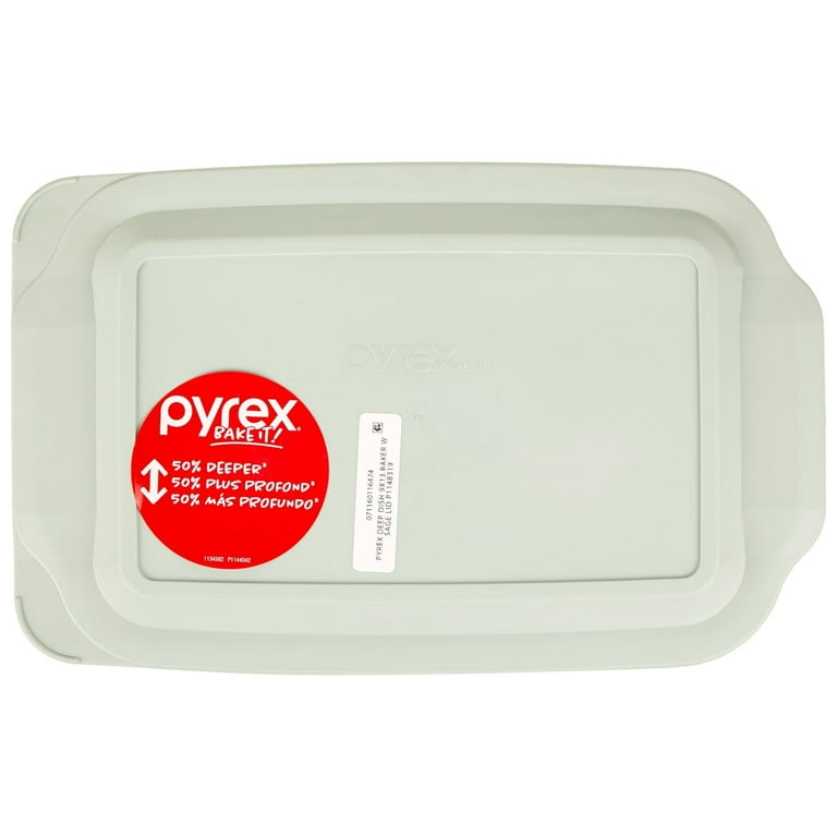 Pyrex Deep 9 x 13 Rectangular Glass Baking Dish with Sage Green Lid