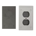thumbnail image 2 of Placa Exterior Para Contacto Leviton Nylon Gris, 2 of 3