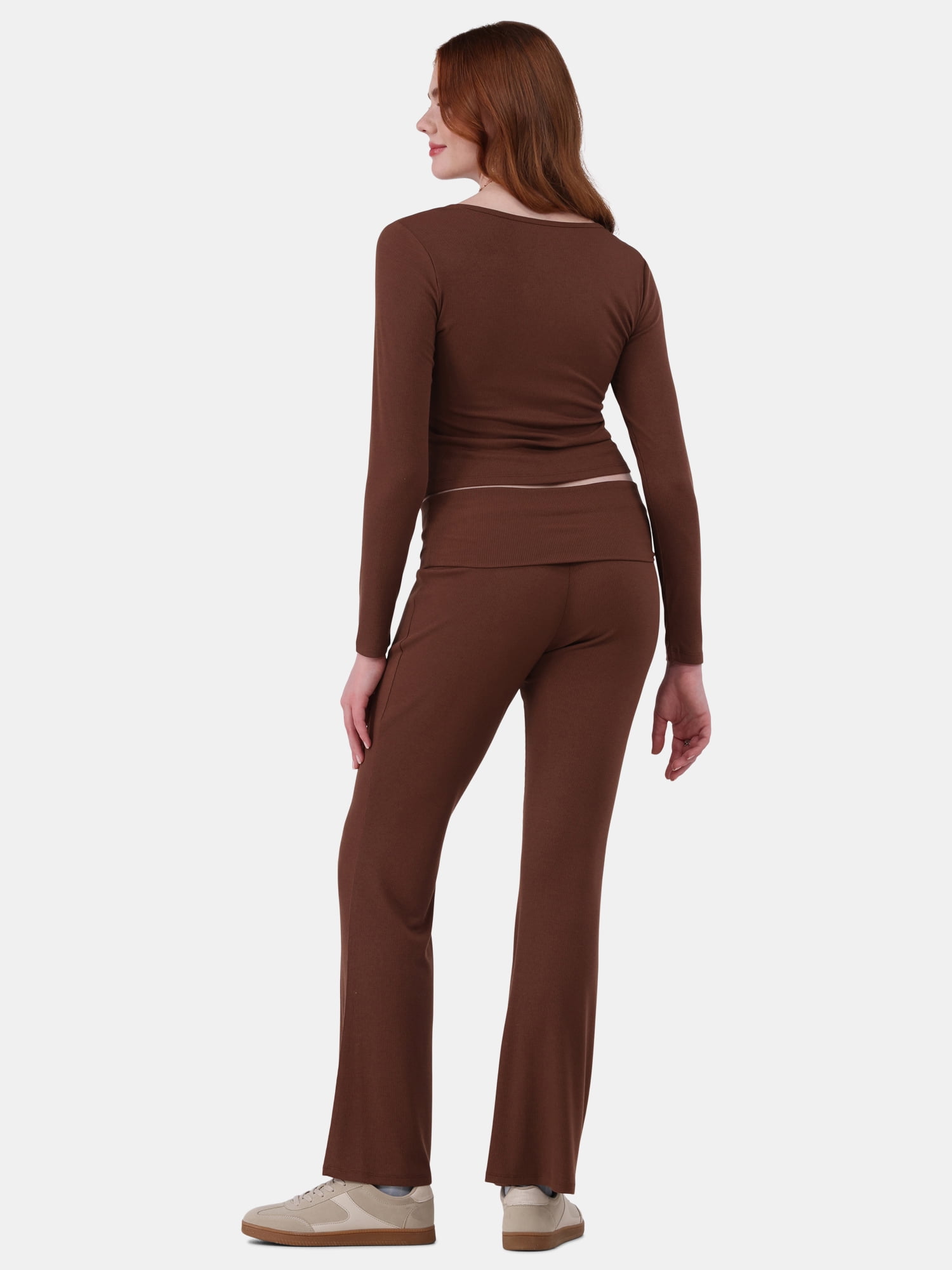 No Boundaries Ribbed Top and Flare Pants Pajama Set, 2-Piece, Women’s and Women’s Plus